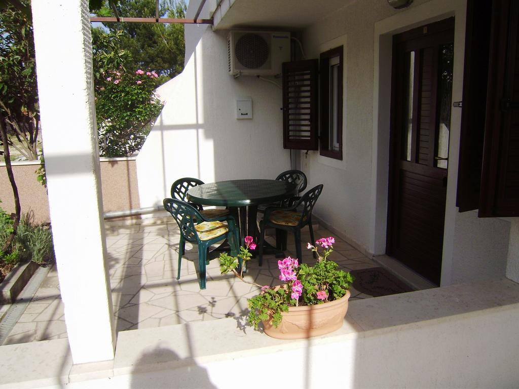 Apartment Lenka Zavala Zimmer foto